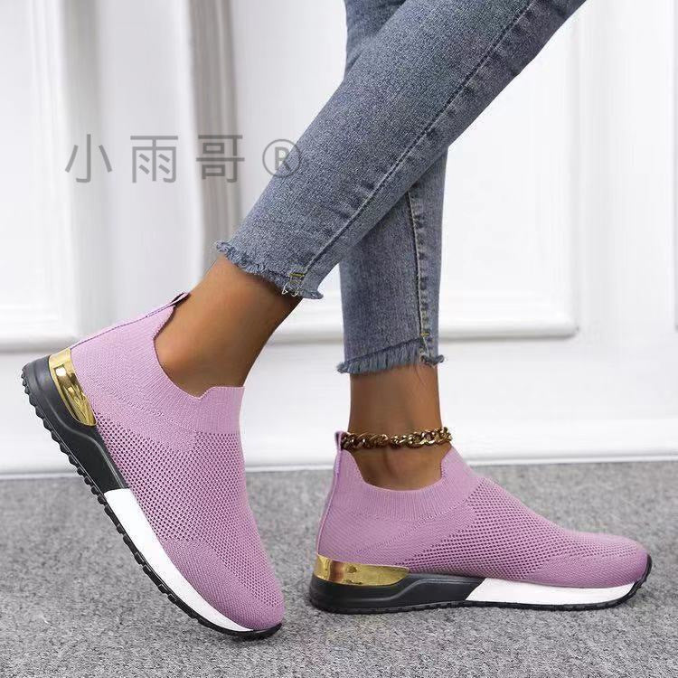 Classic Orthopedic Sneakers with Timeless Style