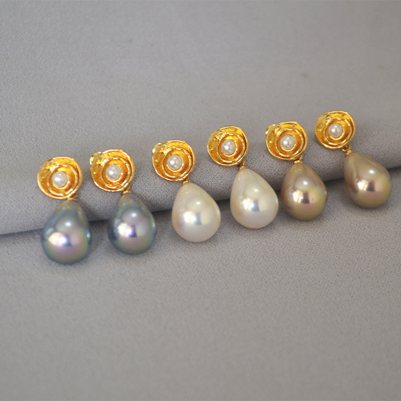 Delicate Artisan Gold Earring