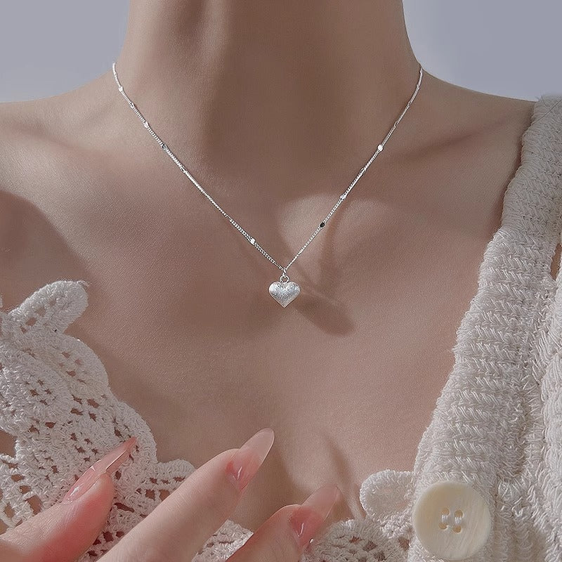 Stunning Necklace for Daily Wear