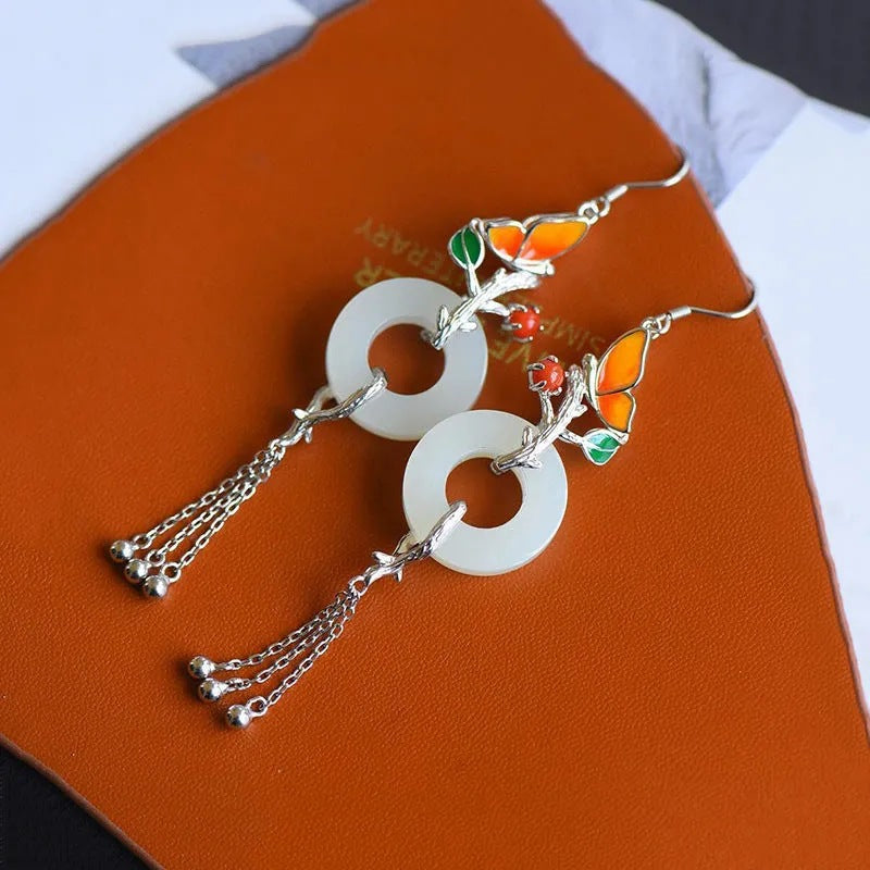 Classic Earring with Timeless Appeal