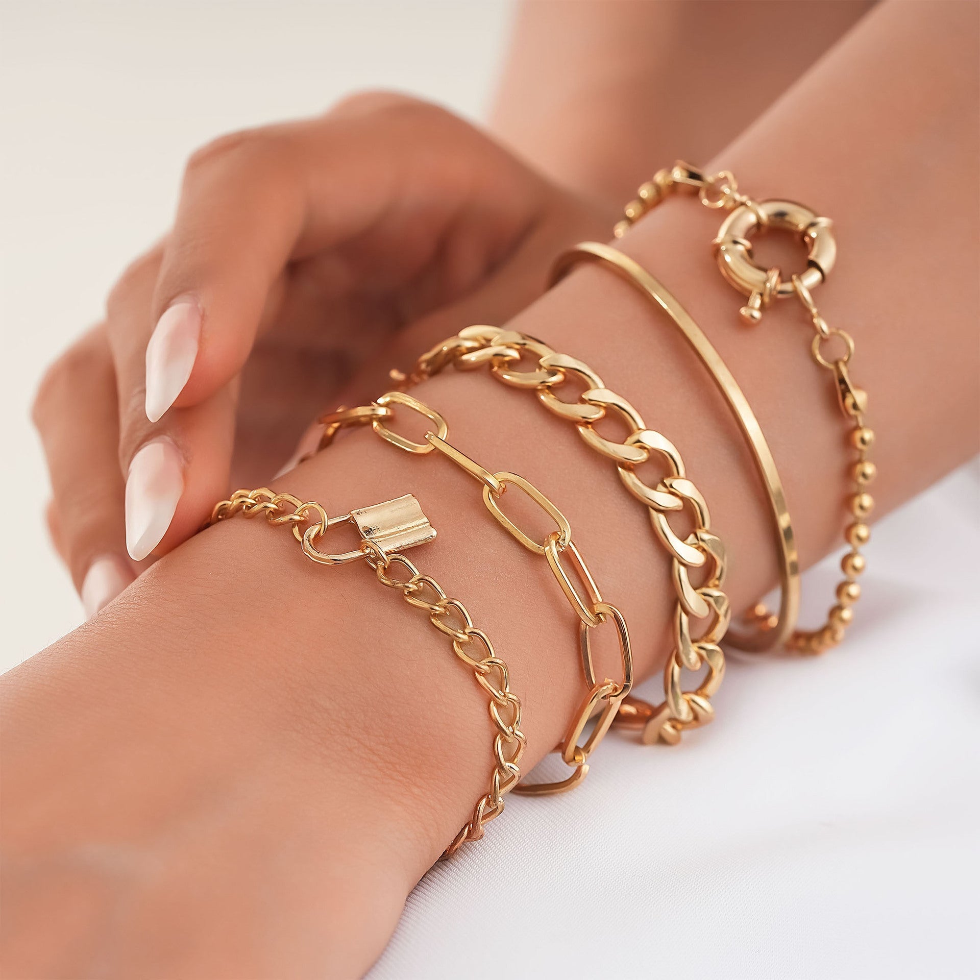 Classic Set with Timeless Appeal
