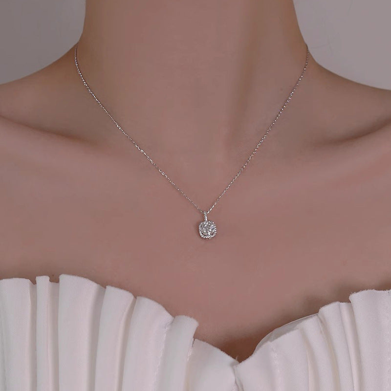 Stunning Necklace for Daily Wear