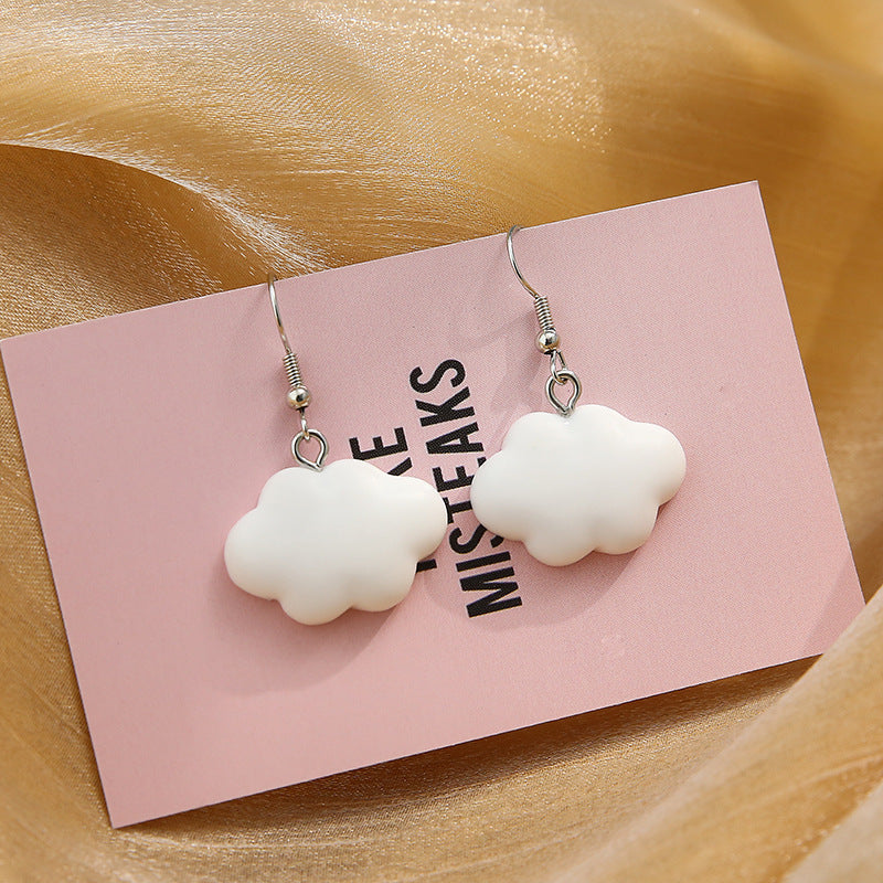 Charming Earring for Any Occasion