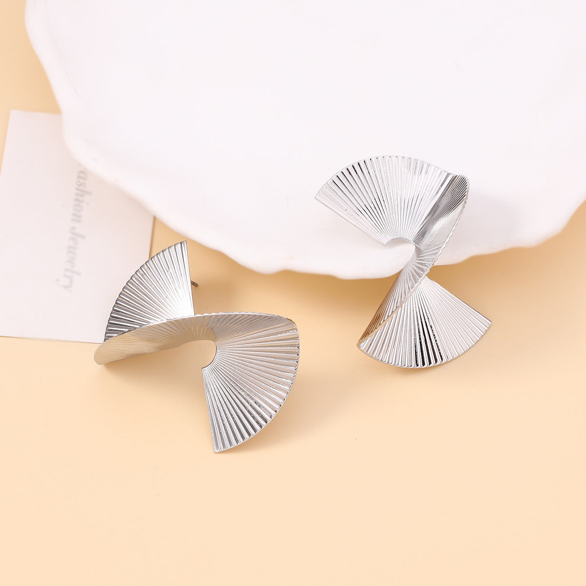 Romantic Earring for Special Moments