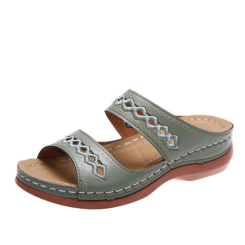 Graceful Orthopedic Sandals for Modern Look