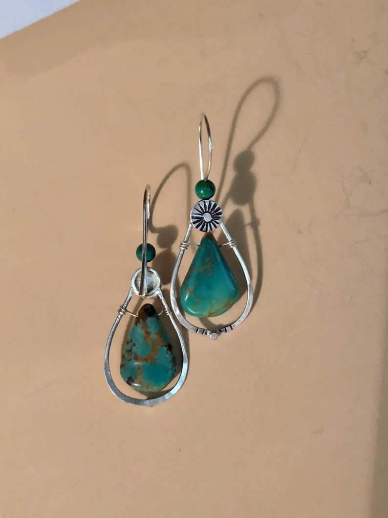 Classic Earring with Timeless Appeal