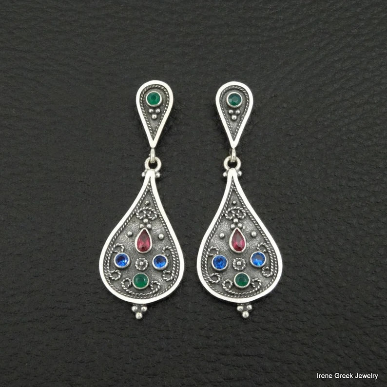Charming Earring for Any Occasion