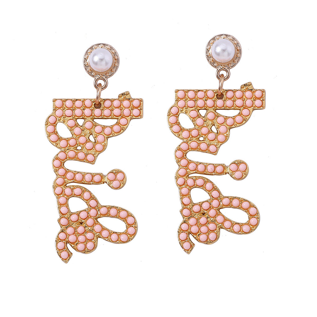 Classic Earring with Timeless Appeal