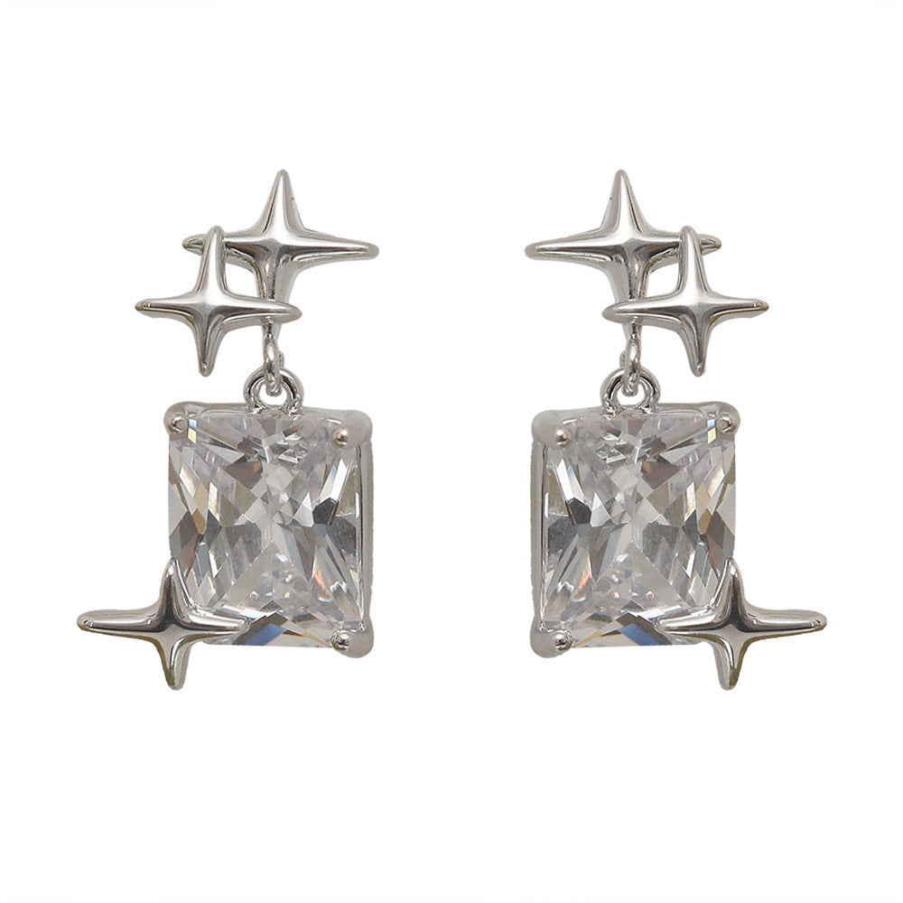 Stunning Earring for Daily Wear