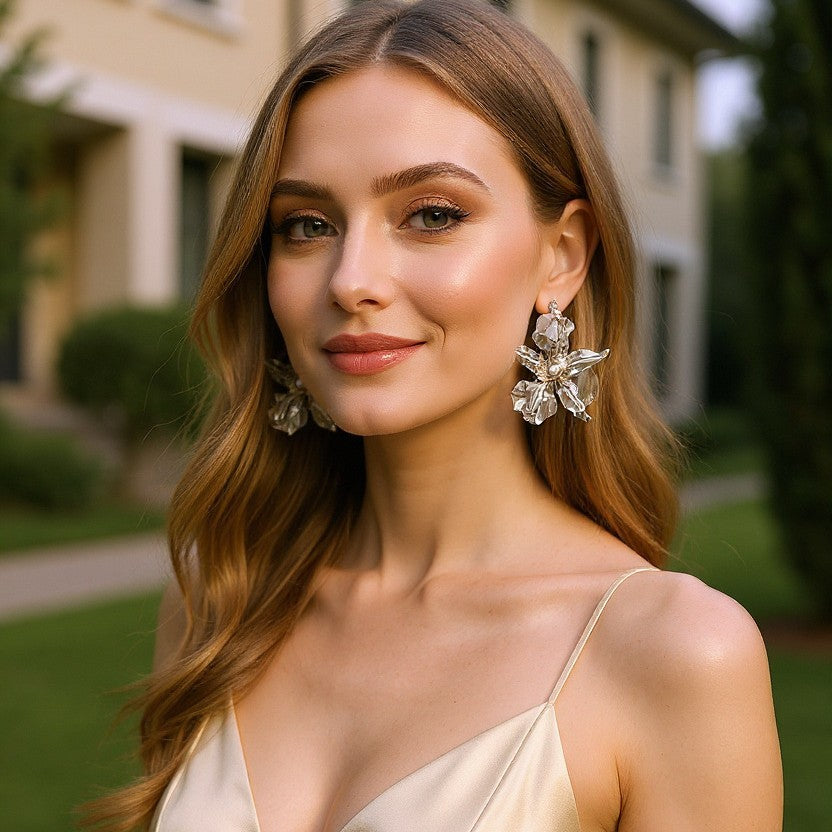 Charming Silver Earring for Any Occasion