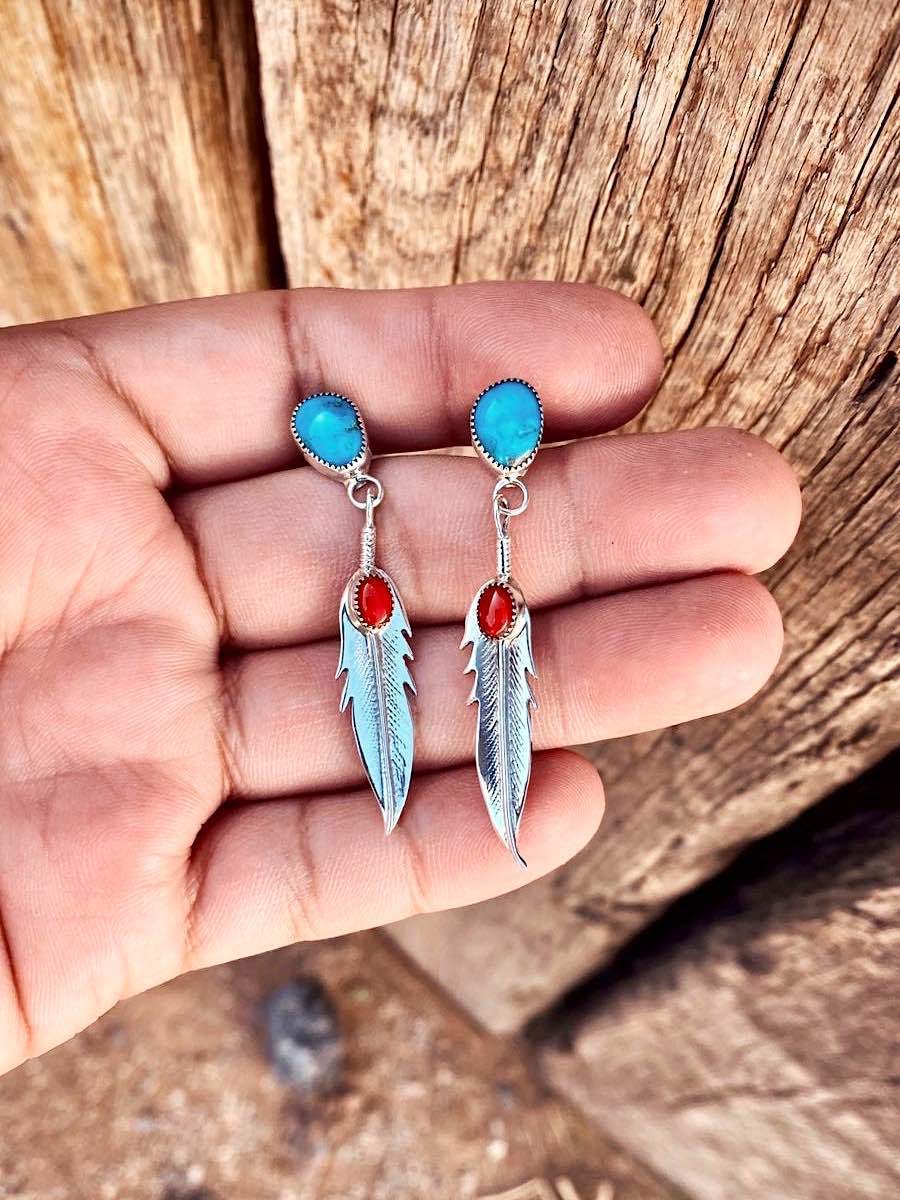 Beautiful Silver Earring with Unique Style