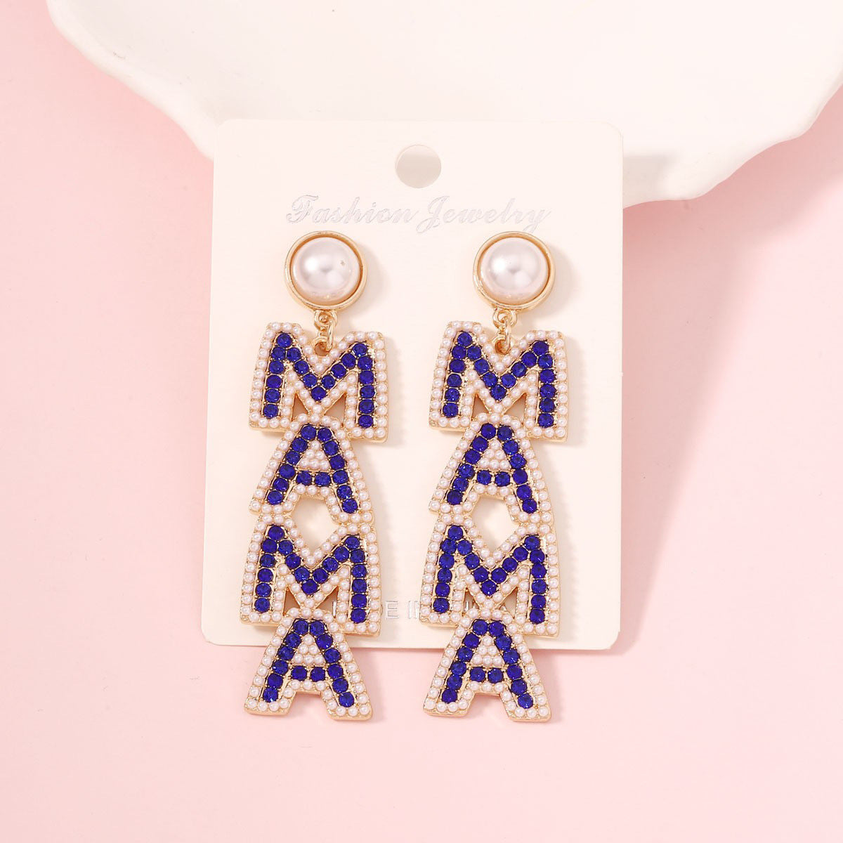 Classic Pearl Earring with Timeless Appeal