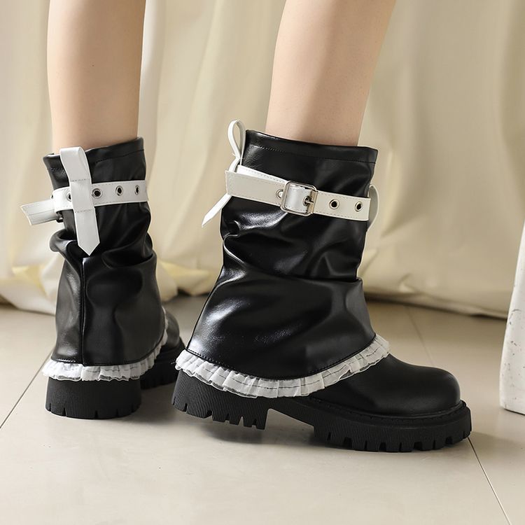 Graceful Orthopedic Boots for Modern Look