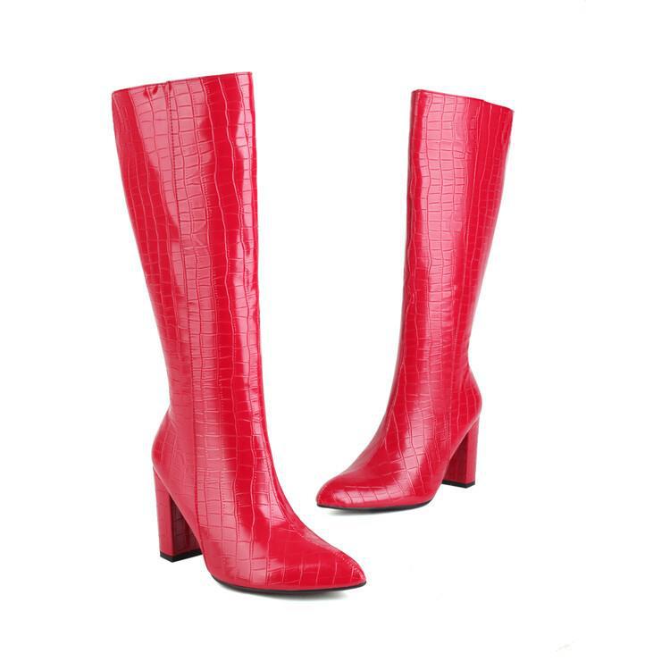 Graceful Orthopedic Boots for Modern Look