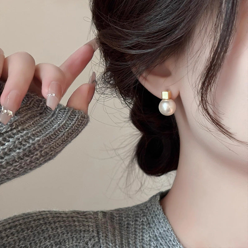 Beautiful Piece with Unique Style