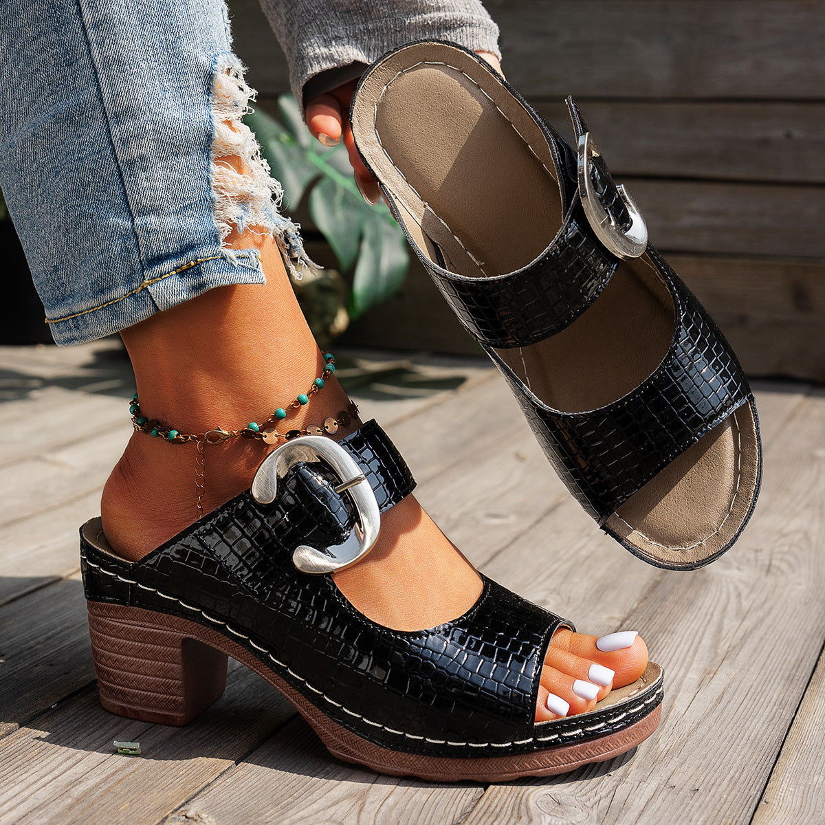 Chic Orthopedic Shoes with Unique Design