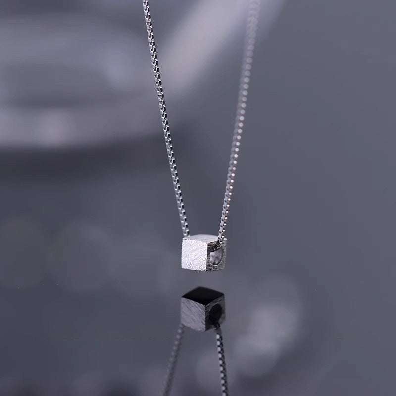 Stunning Necklace for Daily Wear