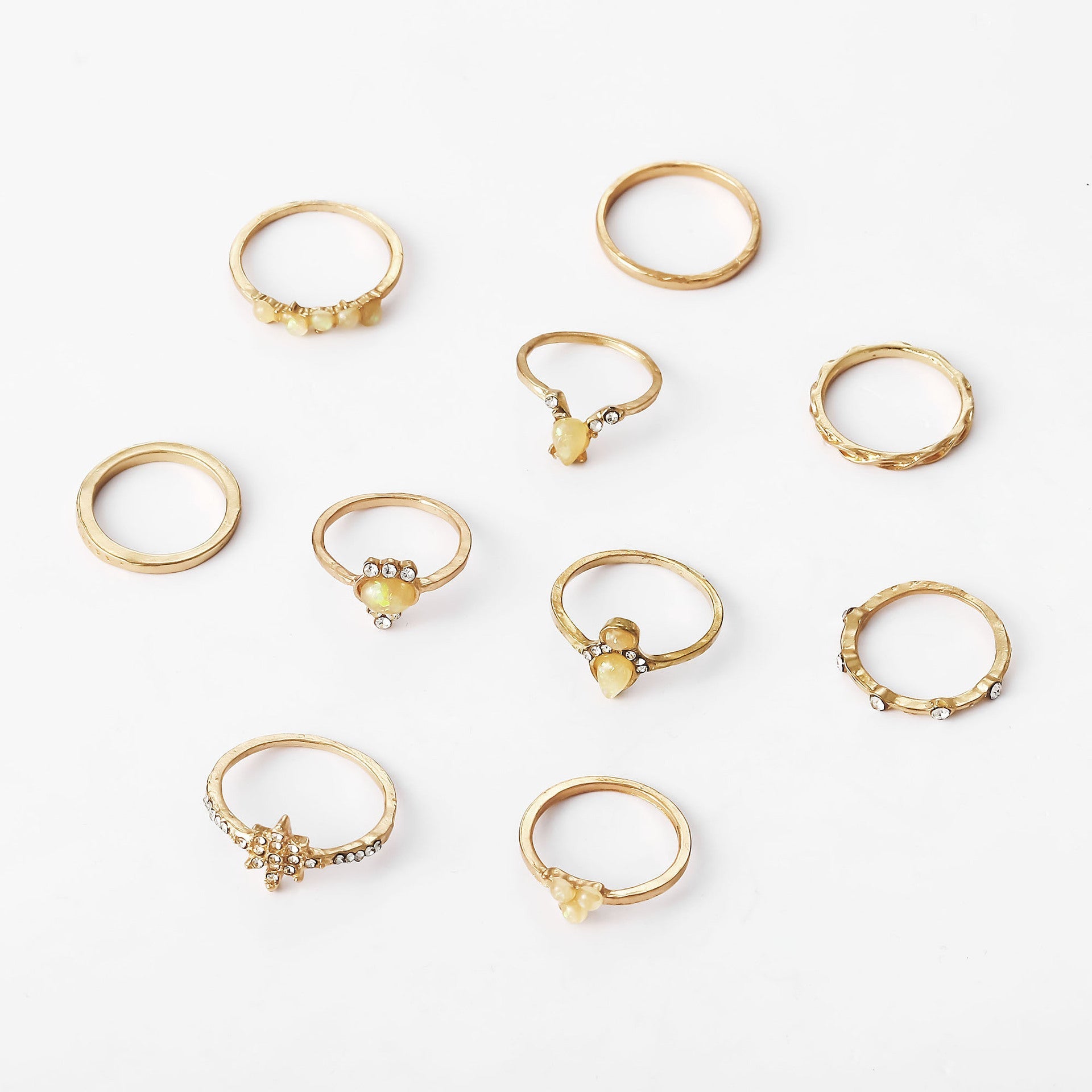 Charming Gold Set for Any Occasion