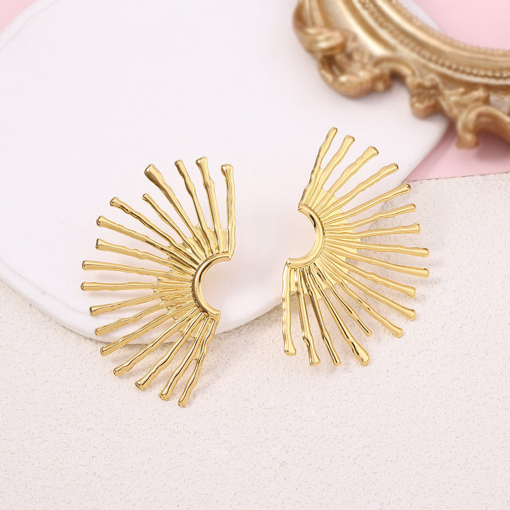 Charming Earring for Any Occasion