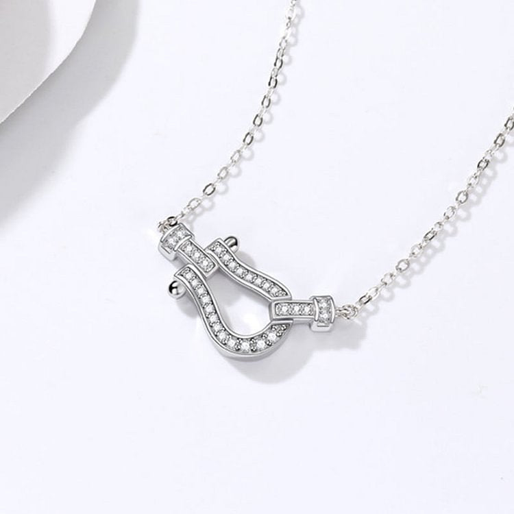 Classic Necklace with Timeless Appeal