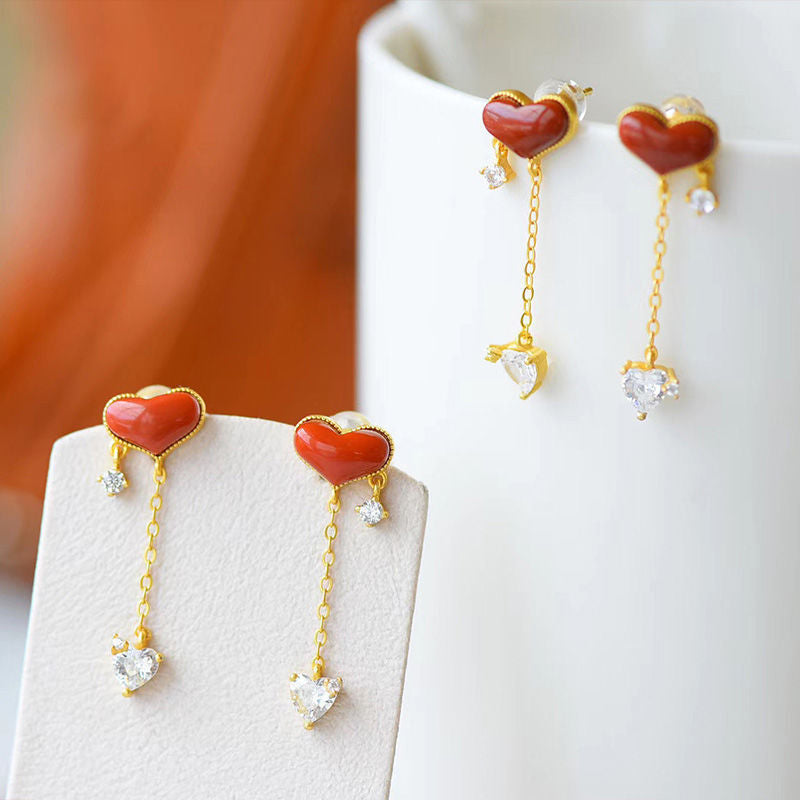 Beautiful Gold Earring with Unique Style