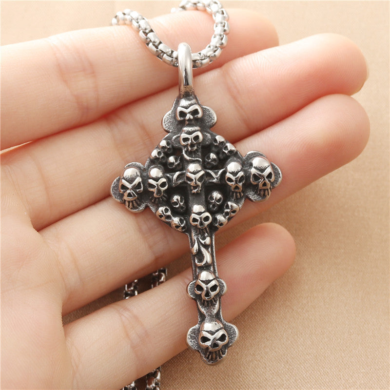 Classic Pendant with Timeless Appeal