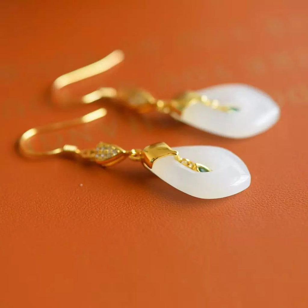 Stunning Gold Earring for Daily Wear