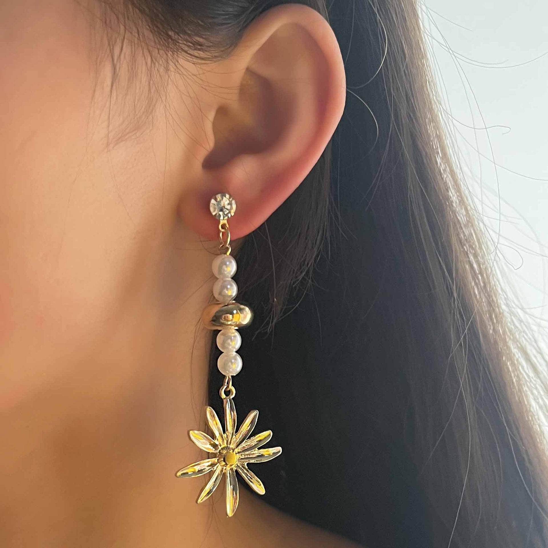 Classic Earring with Timeless Appeal