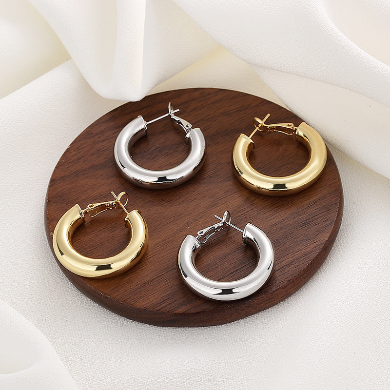 Charming Gold Ring for Any Occasion