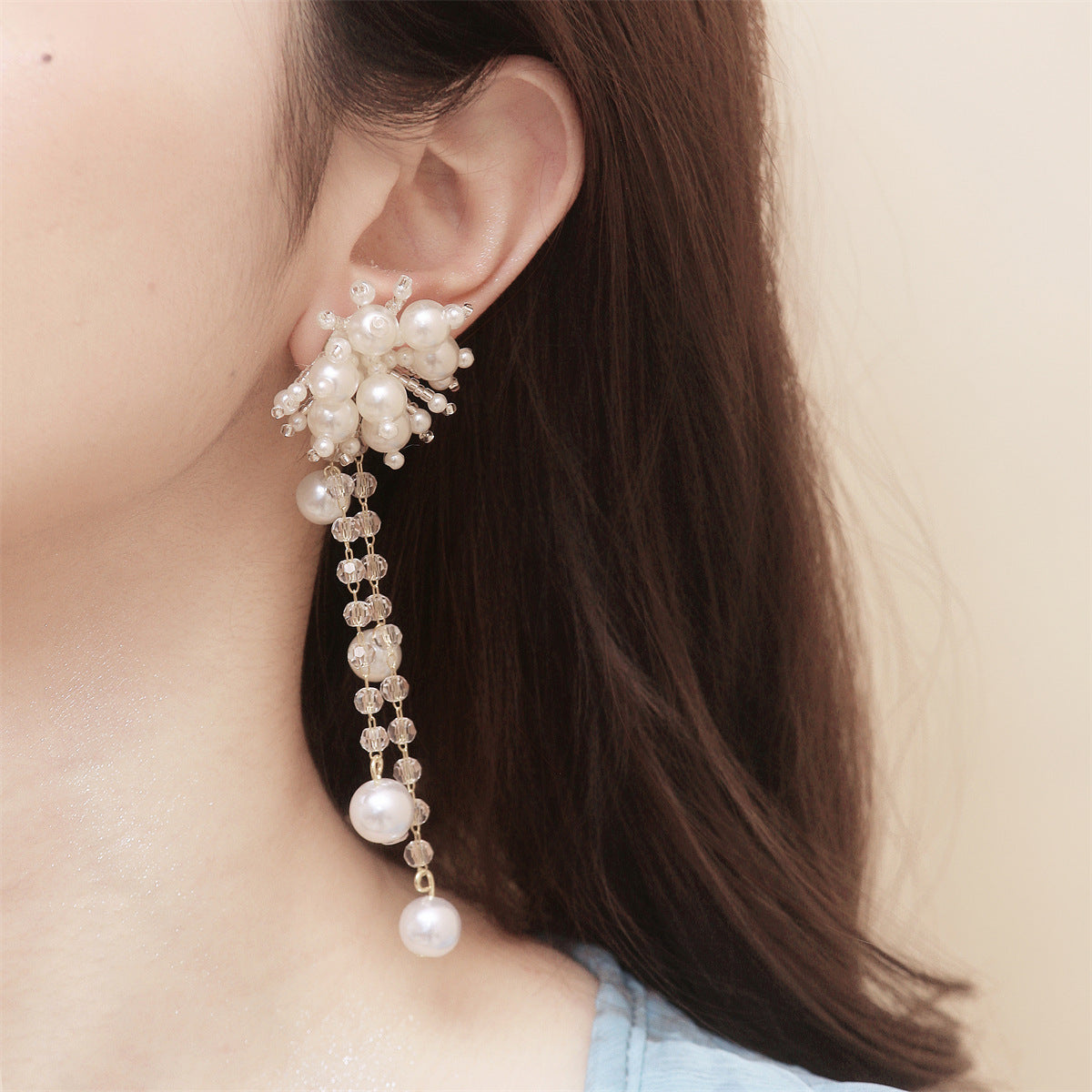 Classic Pearl Earring with Timeless Appeal
