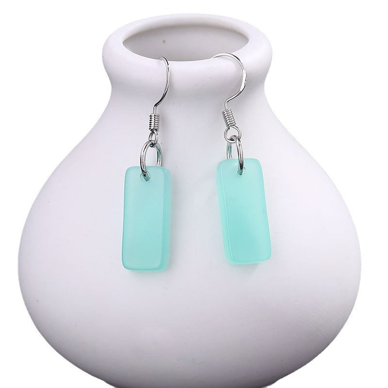 Charming Silver Earring for Any Occasion