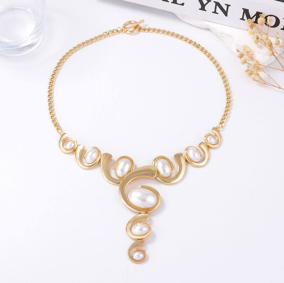Charming Pearl Necklace for Any Occasion