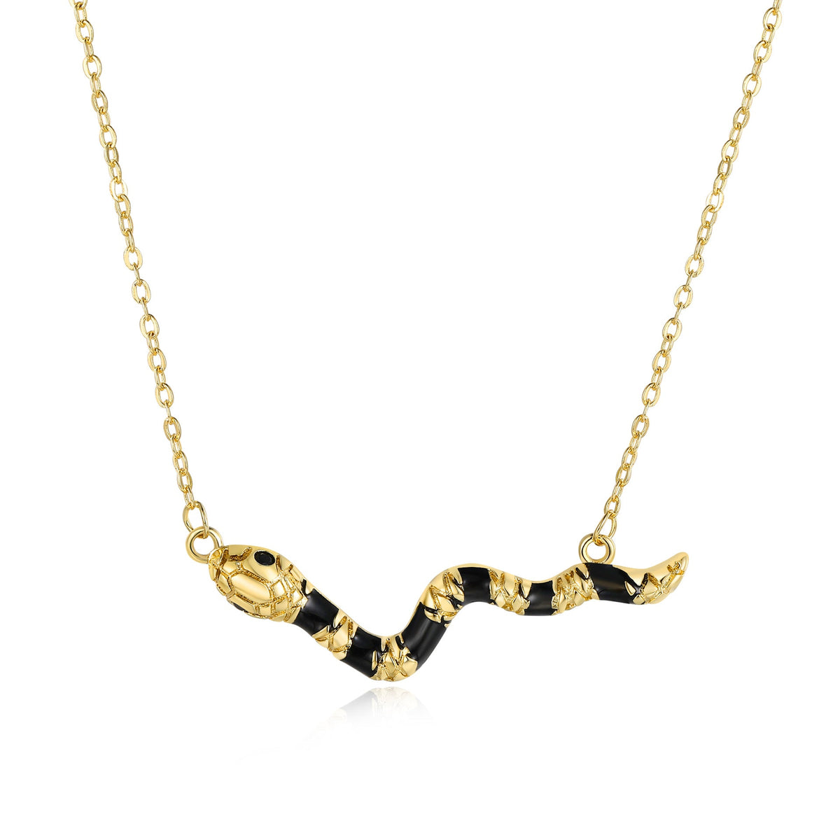 Classic Silver Necklace with Timeless Appeal
