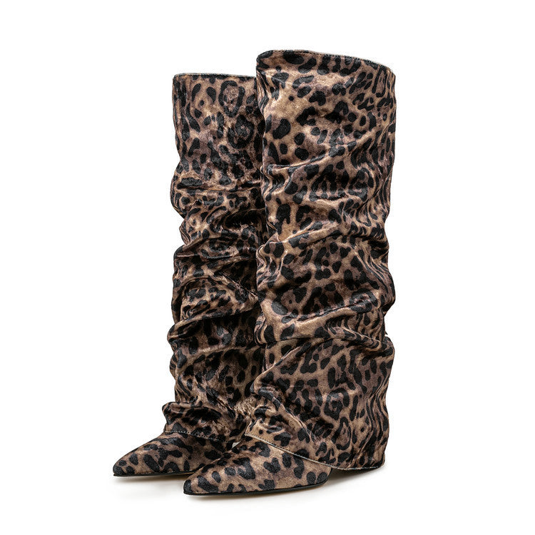 Chic Orthopedic Shoes with Unique Design