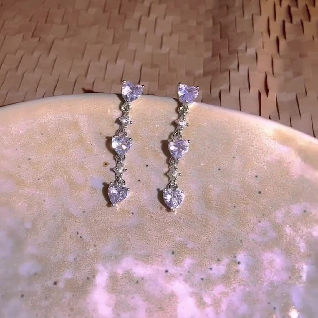 Stunning Silver Earring for Daily Wear