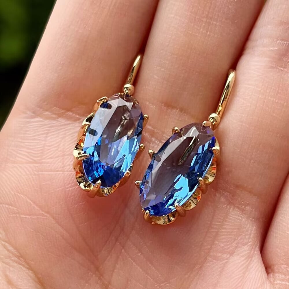 Romantic Earring for Special Moments