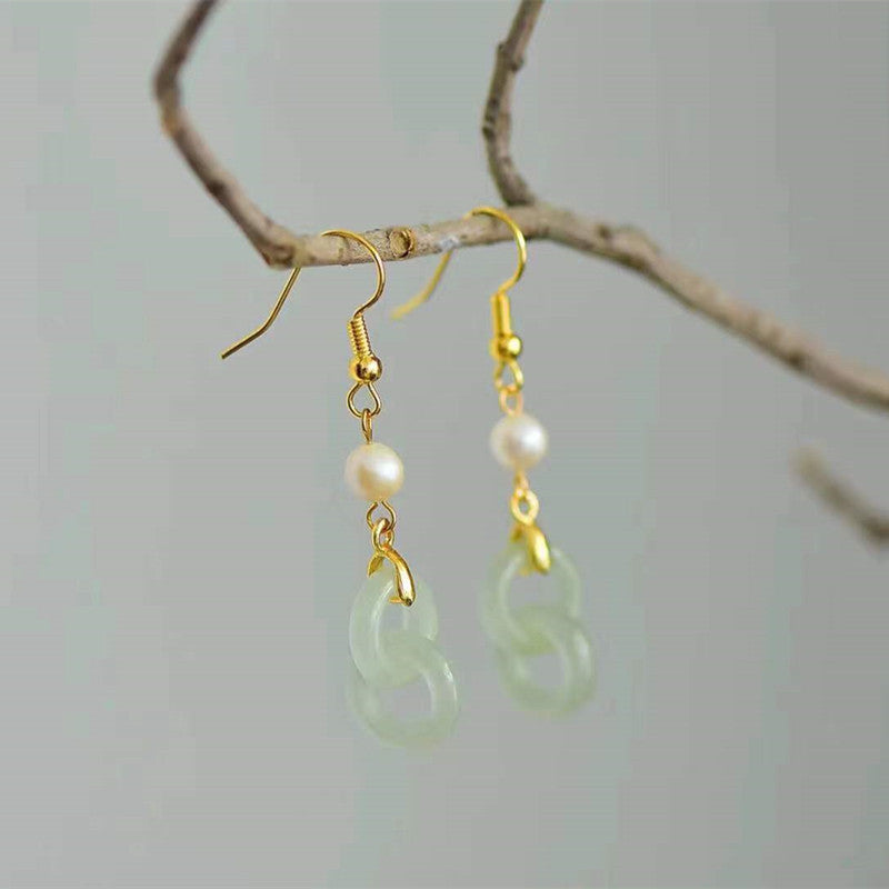Beautiful Gold Earring with Unique Style