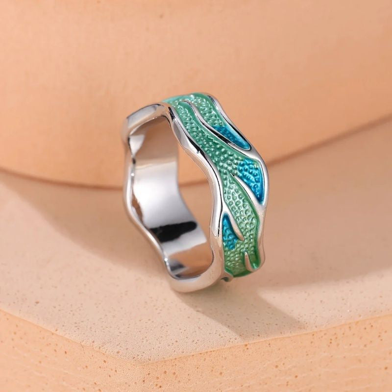 Classic Ring with Timeless Appeal