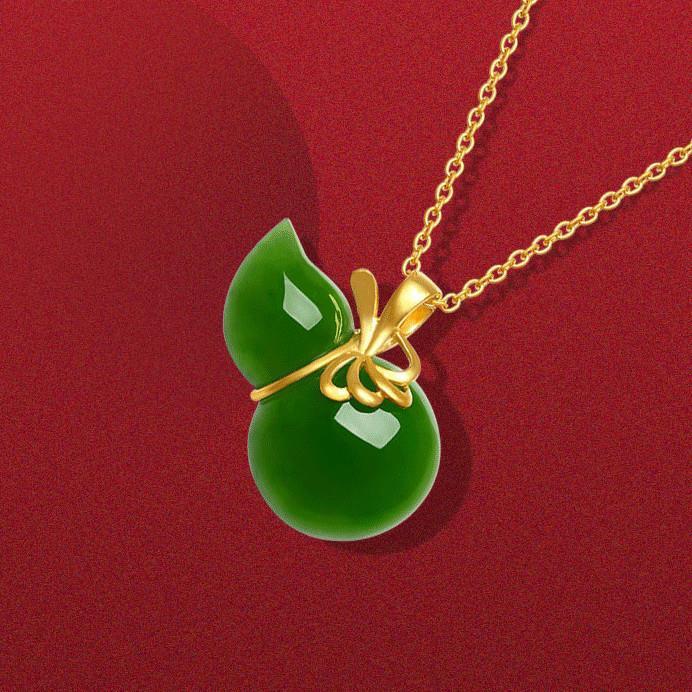 Classic Gold Necklace with Timeless Appeal