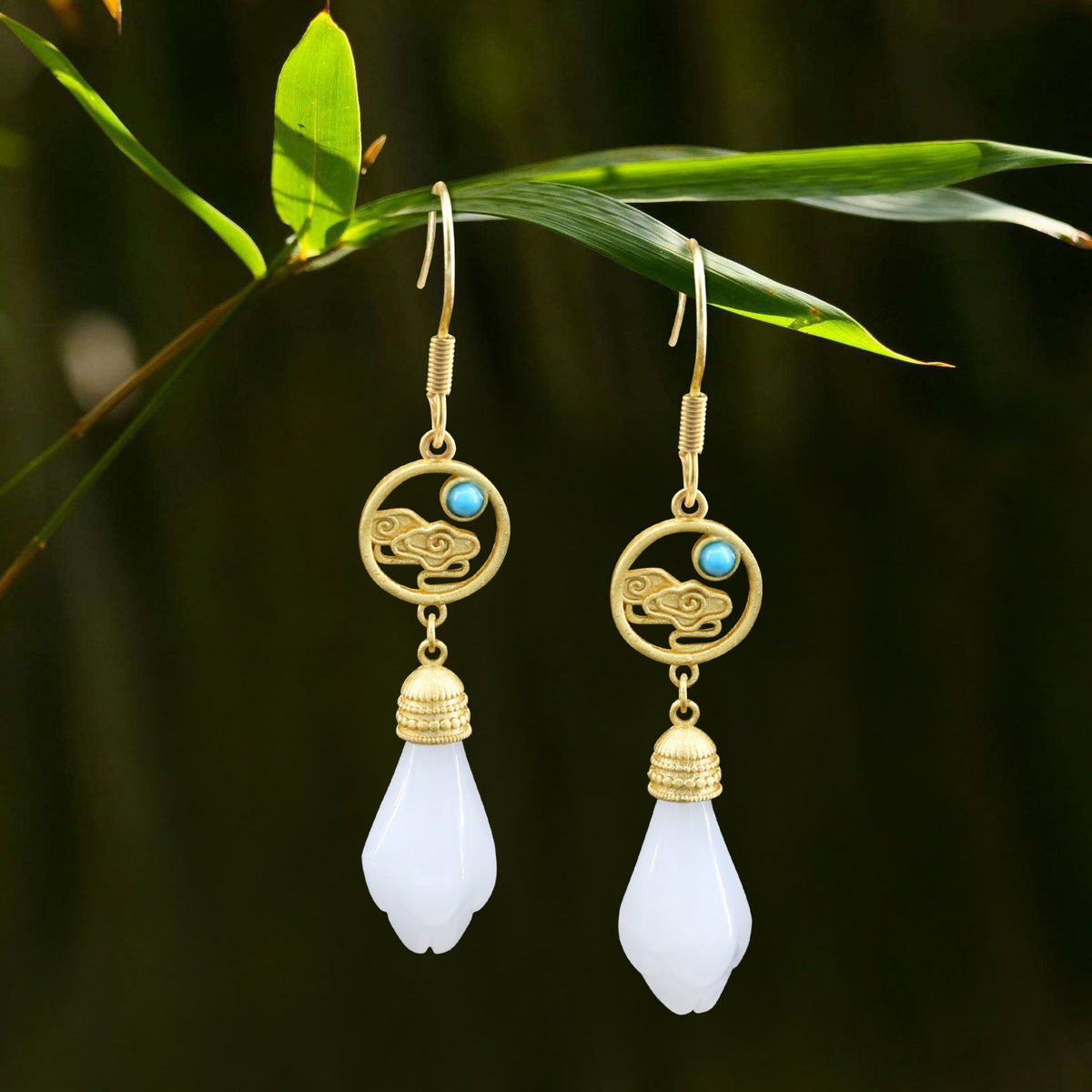 Classic Silver Earring with Timeless Appeal