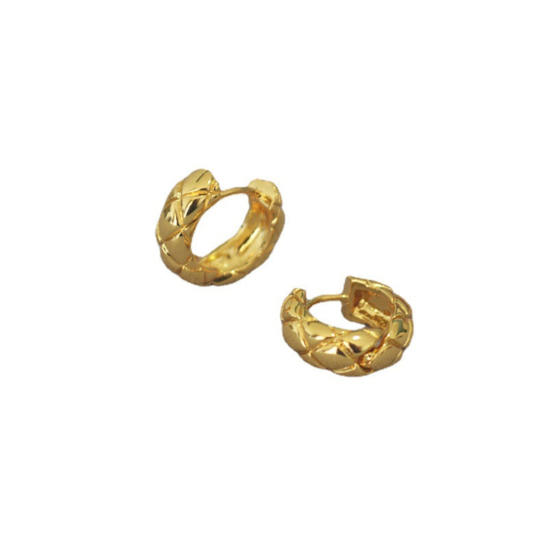 Elegant Gold Earring for Every Occasion