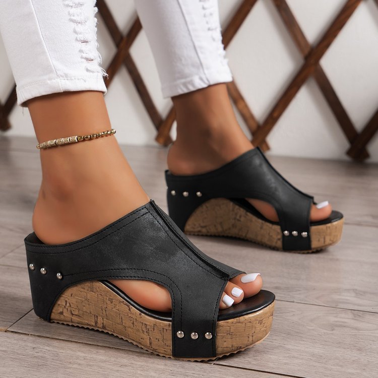 Classic Orthopedic Sandals with Timeless Style