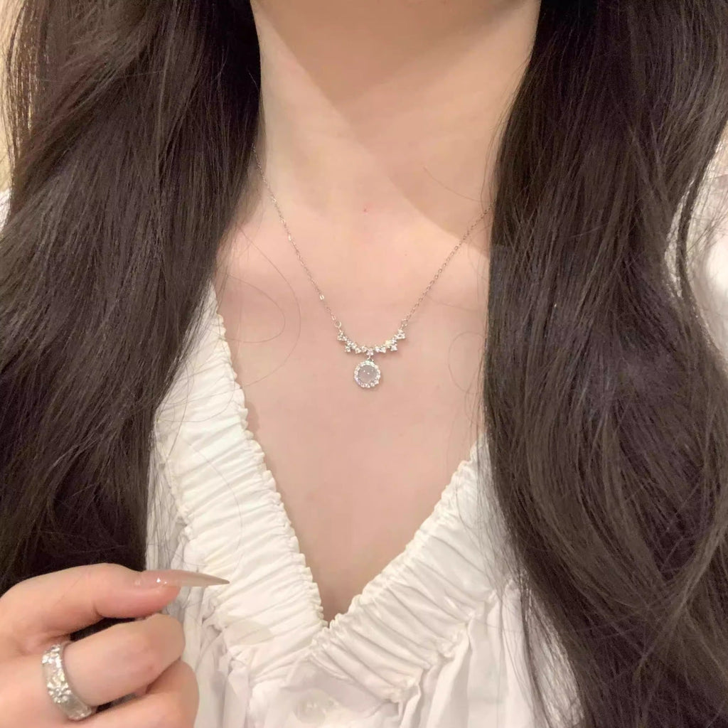 Classic Necklace with Timeless Appeal