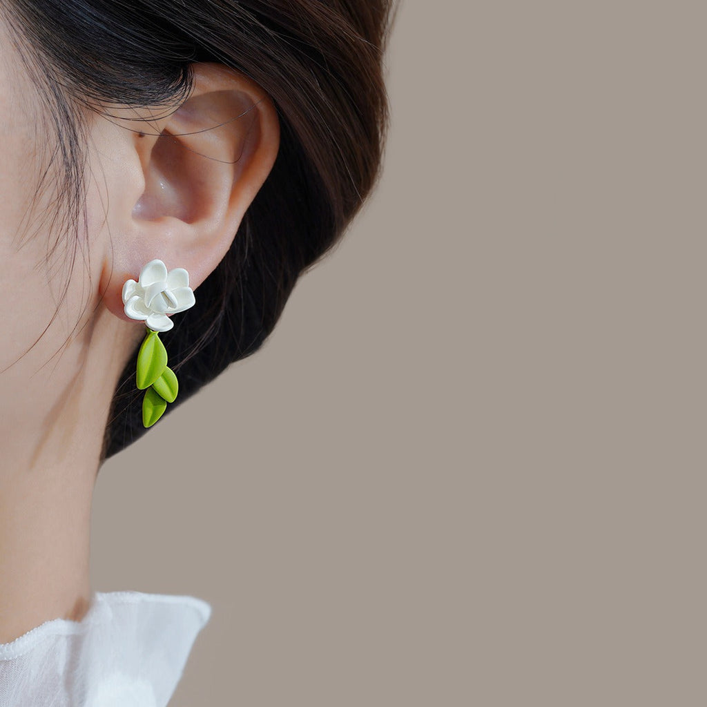 Stunning Earring for Daily Wear