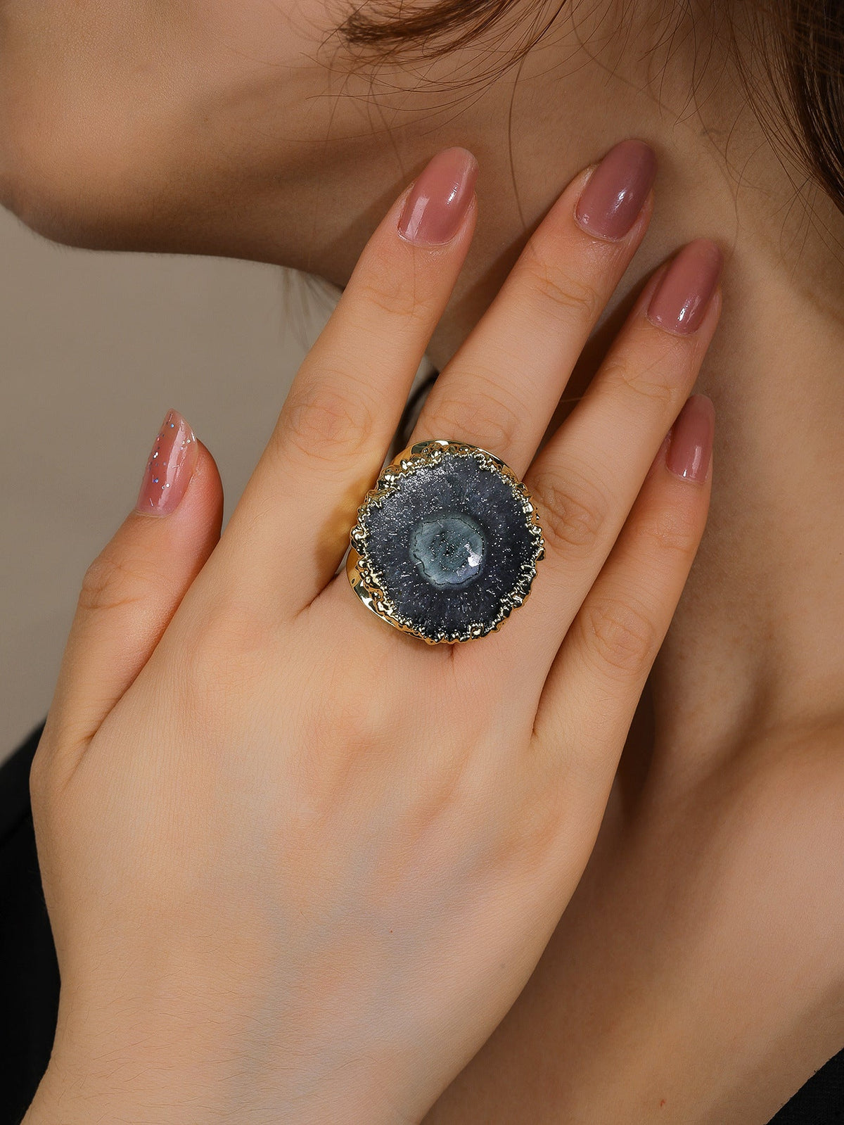 Romantic Gold Ring for Special Moments