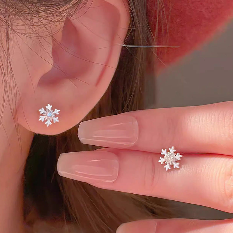 Charming Earring for Any Occasion