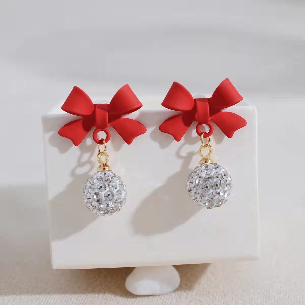 Romantic Earring for Special Moments
