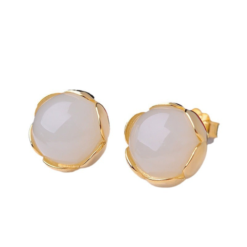 Classic Silver Earring with Timeless Appeal