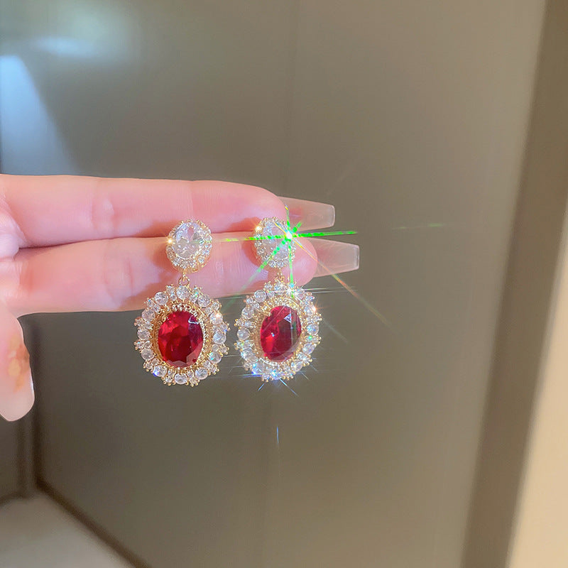 Elegant Earring for Every Occasion