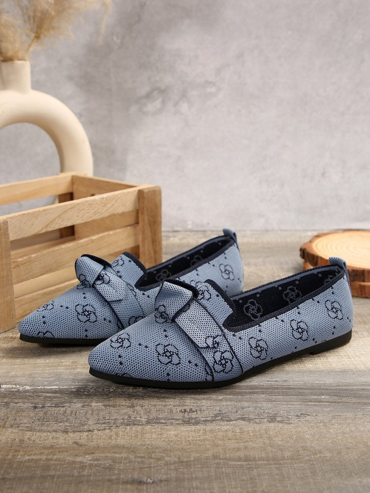 Chic Orthopedic Shoes with Unique Design